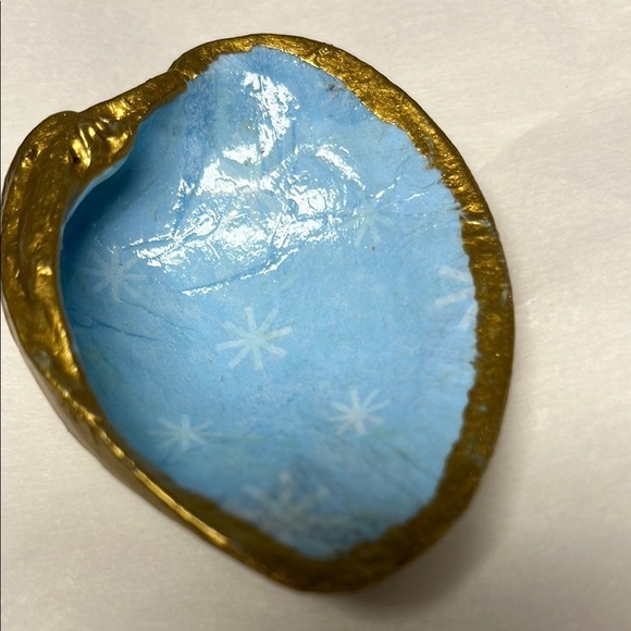 Hand Crafted Decoupage Gold and Blue Trinket Dish Shell - Picture 2 of 13